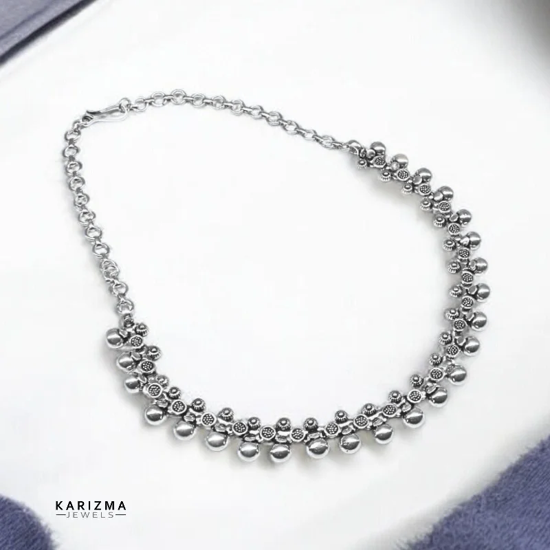 Unique necklaces and pendants with artistic shapes for a creative, one-of-a-kind design-Real Silver Charming Oxidized Floral Beaded Short Women's Necklace 18"