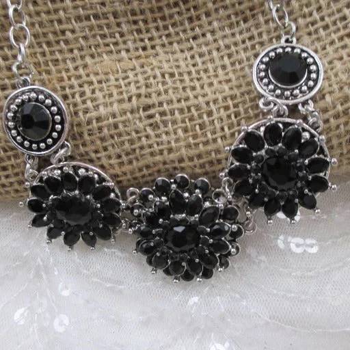 Necklaces and pendants with ocean-inspired designs for a refreshing, beachy feel-Black  Crystal Flower Necklace Bold Look