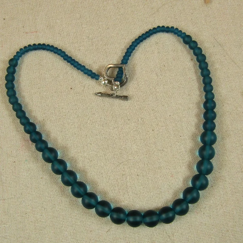 Necklaces and pendants with infinity love symbols for an eternal, romantic gesture-Classic Sea Glass Graduating Beaded Necklace in Peacock