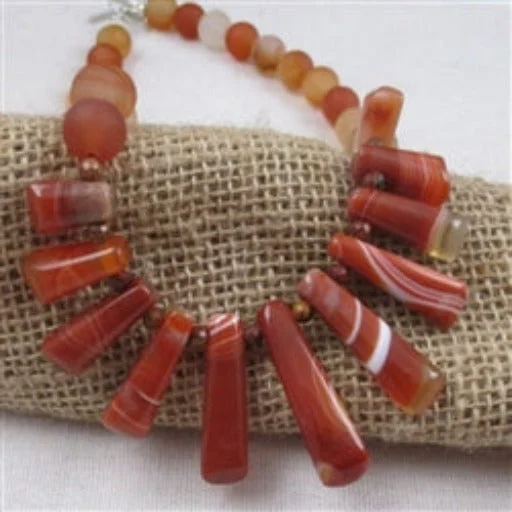 Trendy necklaces and pendants with geometric shapes for a modern aesthetic-Designer Red Striped Agate Bib Necklace