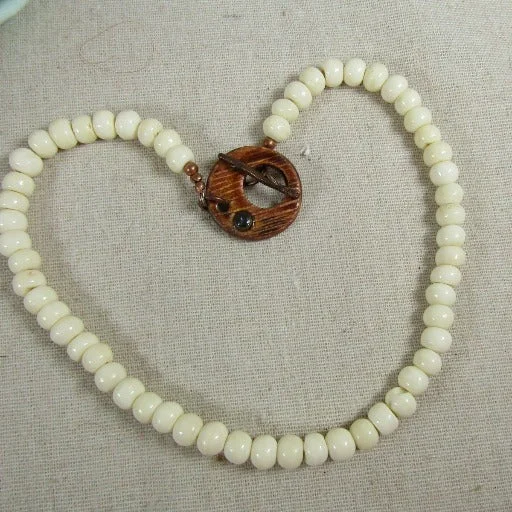 Best necklaces and pendants with intertwined designs for a symbol of unity-Cream Gemstone Child's Necklace