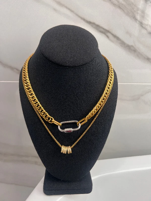 Stunning necklaces and pendants with birthstone pendants for a personal touch-Carabiner Layered Necklace Set (Gold)