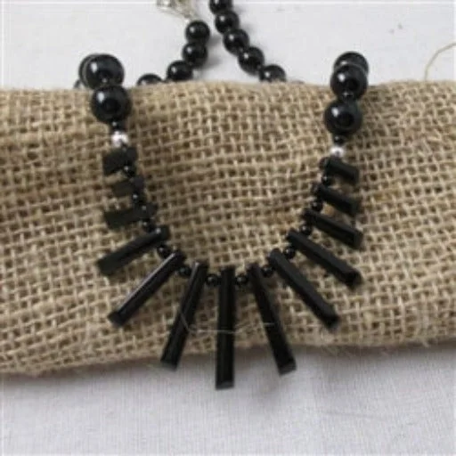 Stylish necklaces and pendants with diamonds for a glamorous and elegant look-Designer Natural Stone Black Onyx Bead Bib Beaded Necklace