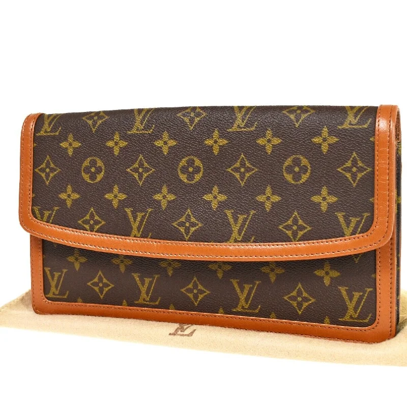 Handle bags with metallic finishes for shine -Louis Vuitton Pochette  Canvas Clutch Bag (Pre-Owned)