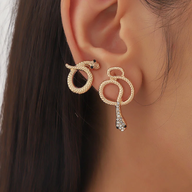 Drop Earrings with Animal Motifs -Wholesale Silver Needle Long Micro-encrusted Diamond Retro Snake Earrings