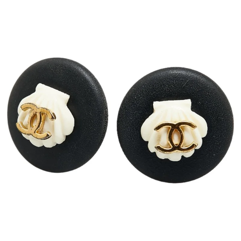 Floral Drop Earrings with Petals -Chanel     Plating Plastic Clip Earrings (Pre-Owned)