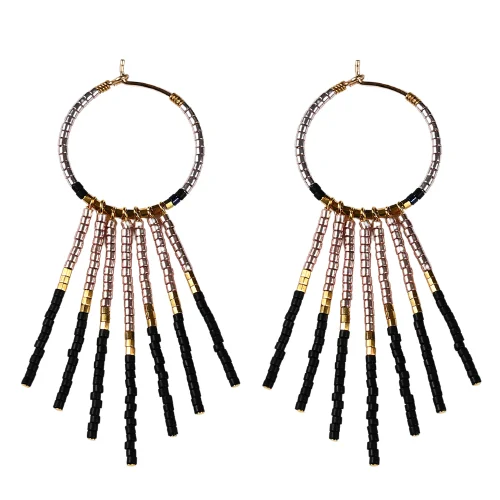 Best hoop earrings with snake chain details for a sleek and modern touch-Pina Earring